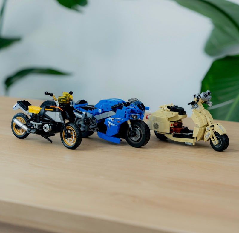 Motos - Fabriks